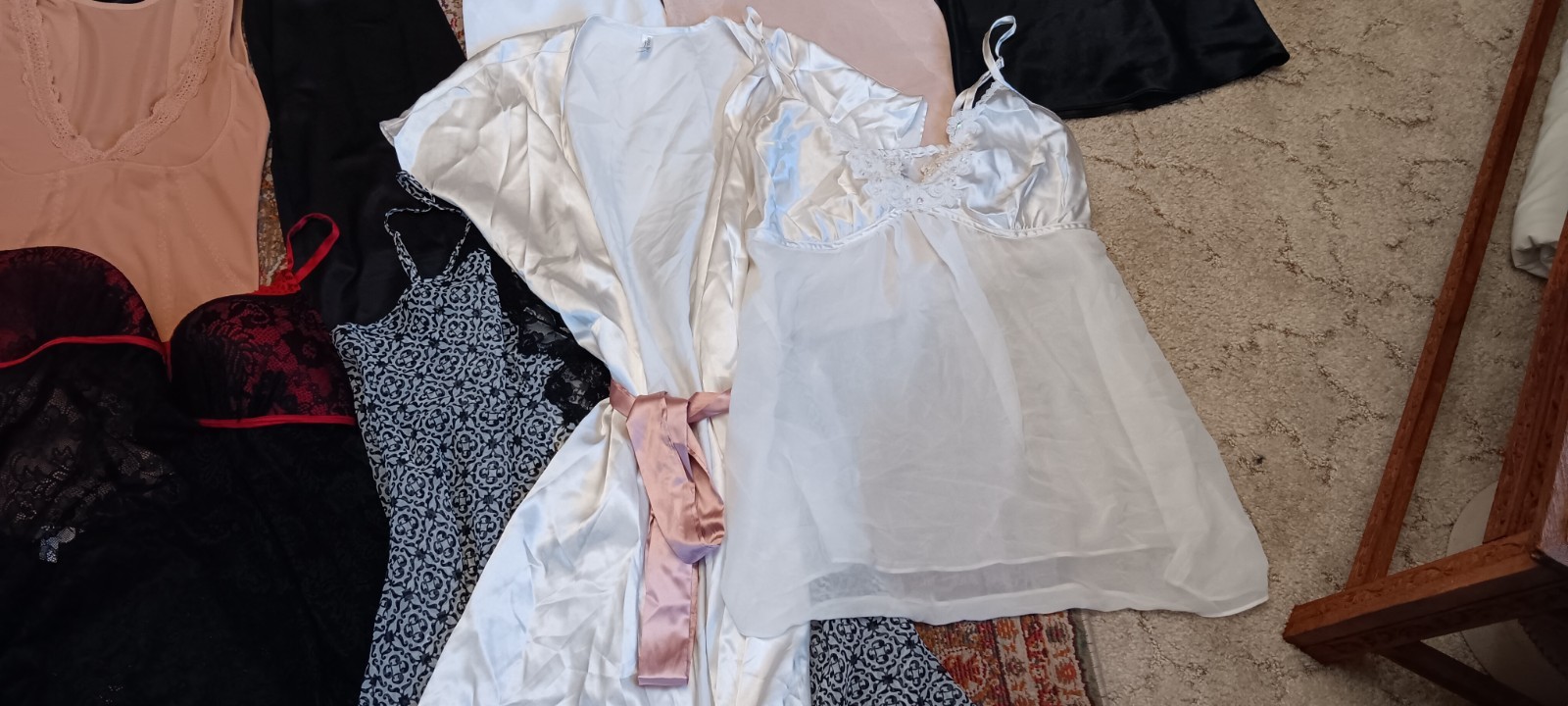 Large Lingerie Lot Some Vintage Various Sizes Brands 21 Pieces