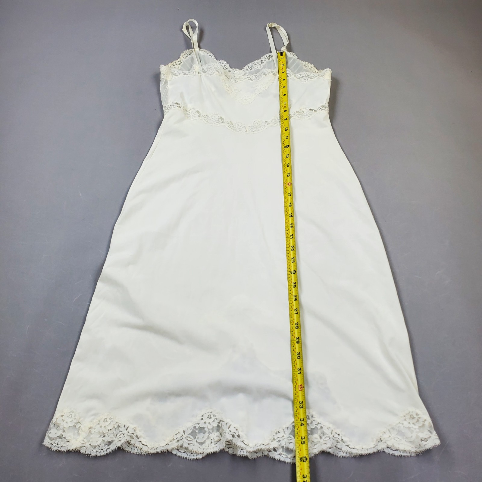 Vintage 60s Rogers Run Proof Tricot Nylon Sheer Pintucked Pleat Dress Slip Sz 36