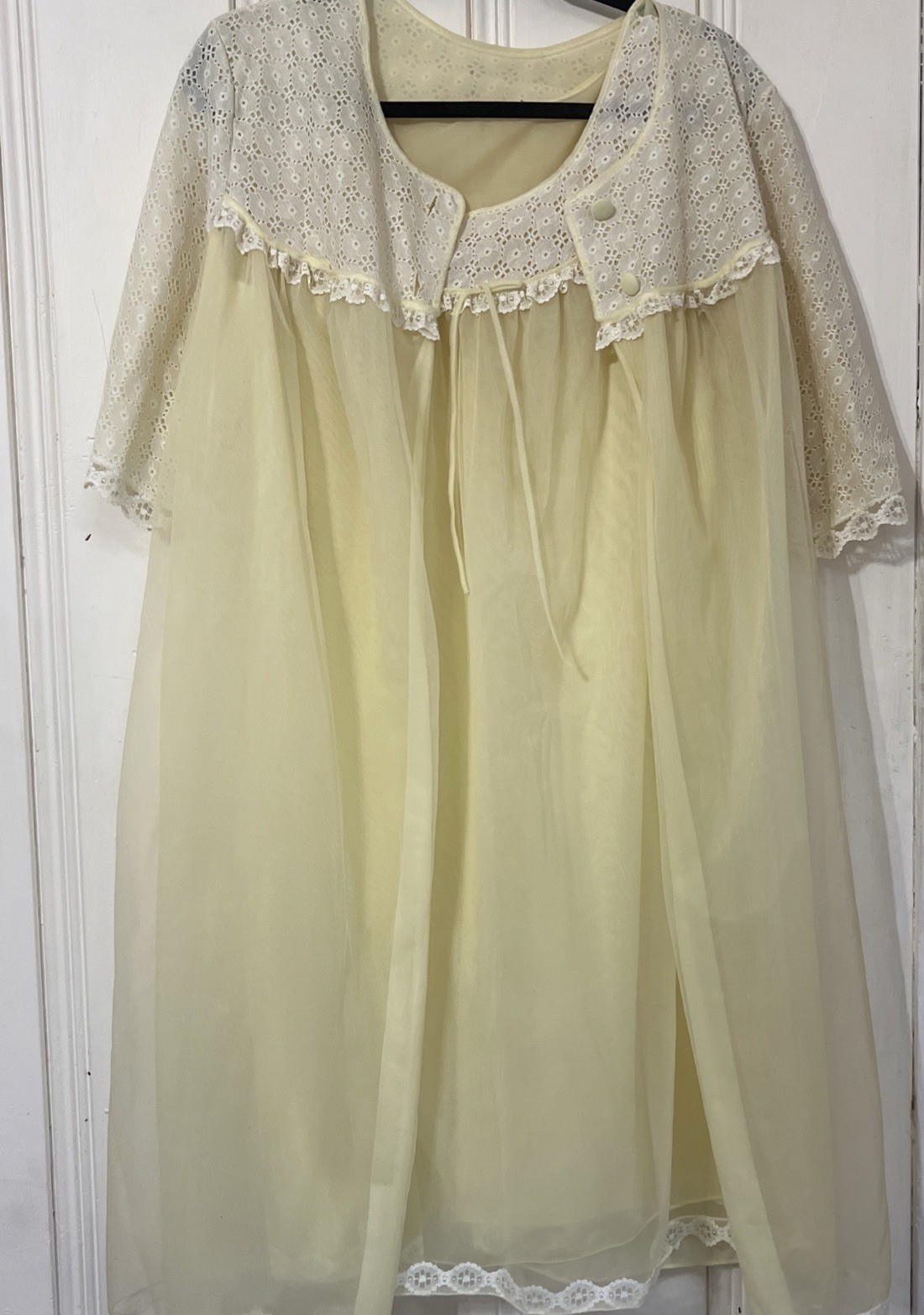 Vintage Double Sheer Lace Yellow Chiffon Peignoir Robe Nightgown Set Size M – L