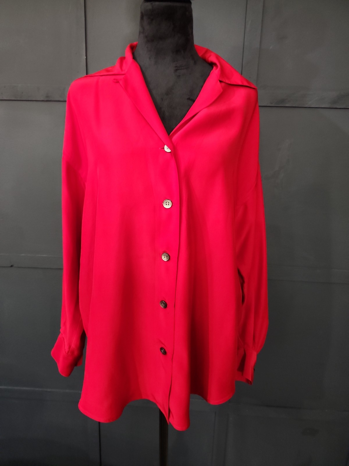 Vintage Blouse KIKIT Maurice Sasoon Sz S 100% Silk Red Long Sleeve Button Up…