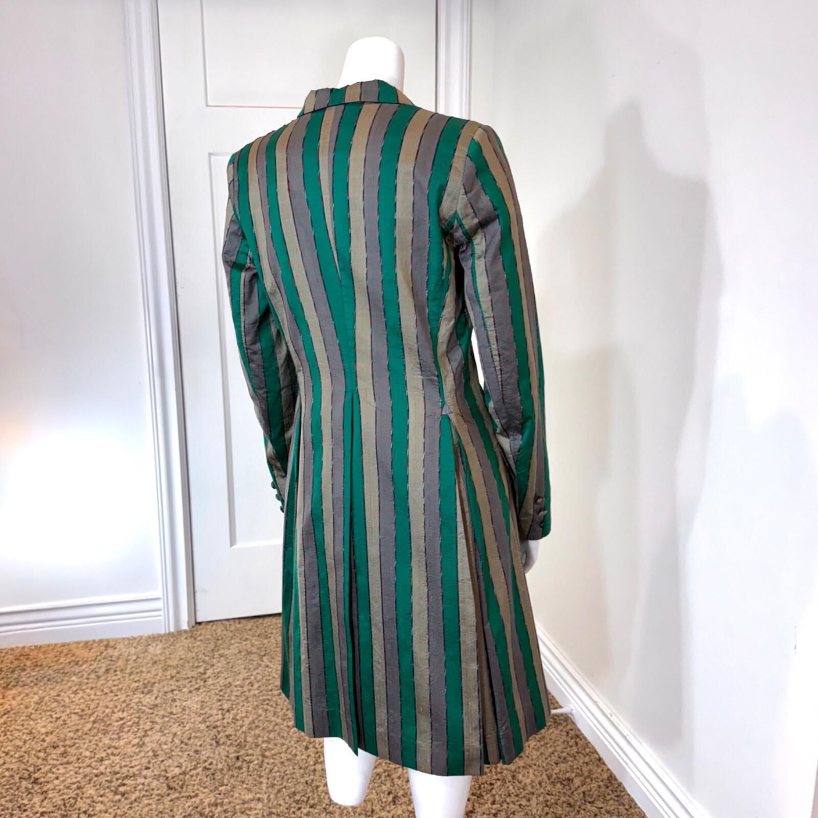 Vintage 80’s SILK STRIPED RIDING JACKET M Coat Equestrian Costume Event Costume