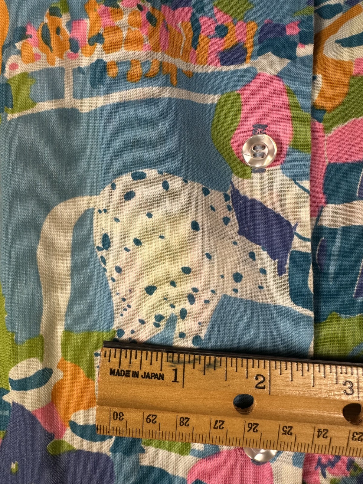 Vintage 1960s SHIP N SHORE Blue Multicolor Cotton Short Sleeve Shirt Derby Horse