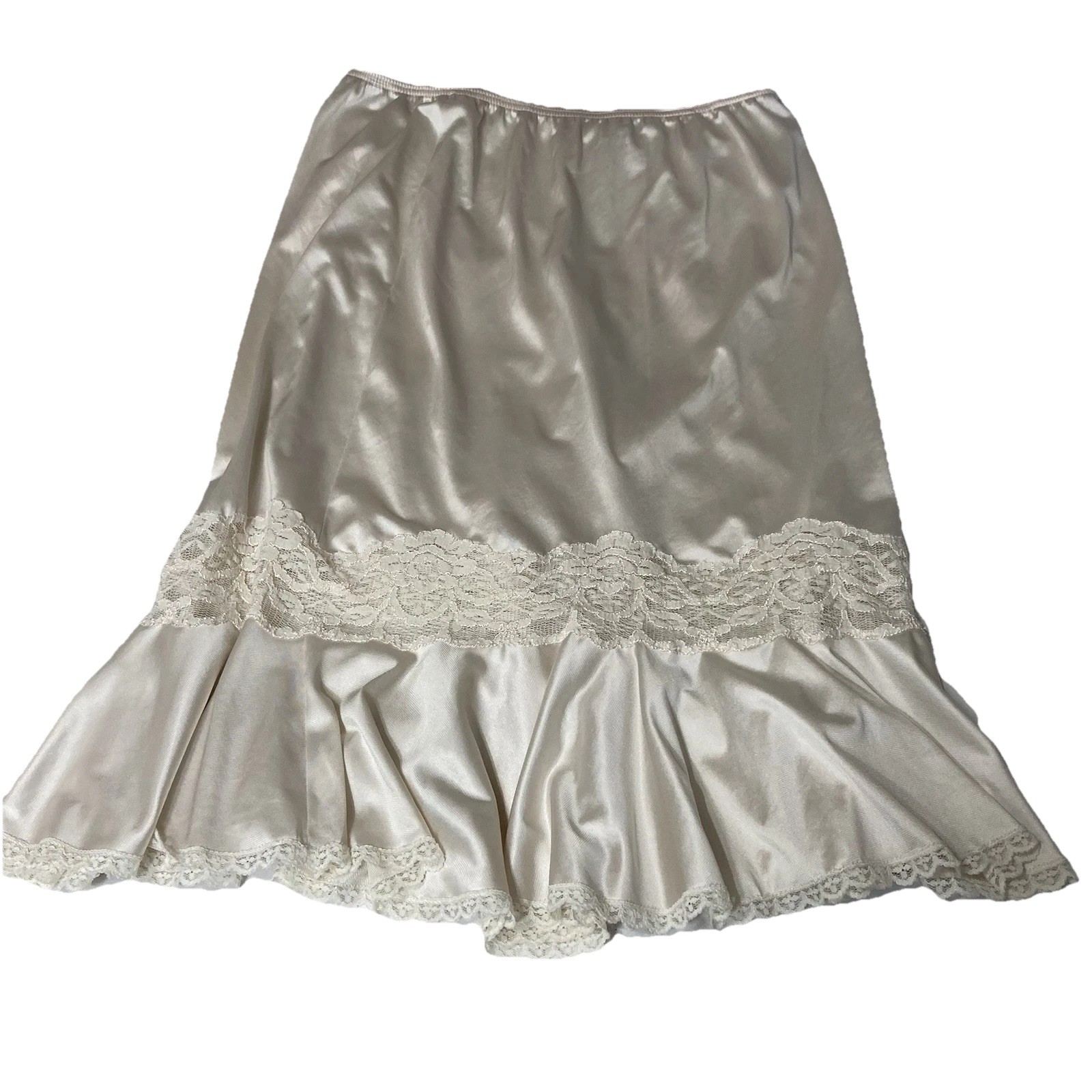 Vintage Body Lites JCPenney Half Slip Ivory Sz M Ruffled Bottom Nylon Skirt