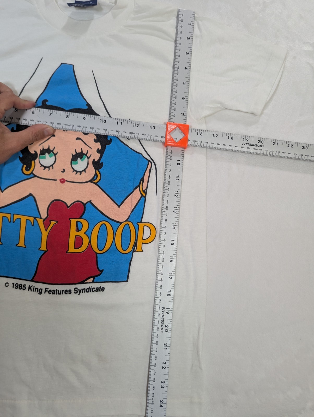 VTG Rare 1985 Betty Boop Sneakers Tee Single Stitch Made In USA Size Med