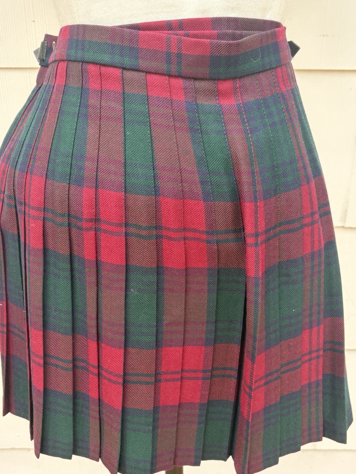 Vtg James Pringle Weavers Inverness Scotland Wool Tartan Kilt Academia Skirt 16