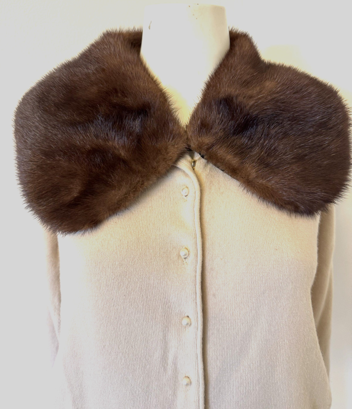 SWEATER BUTTON DOWN Vintage (S) With Mink Collar EUC