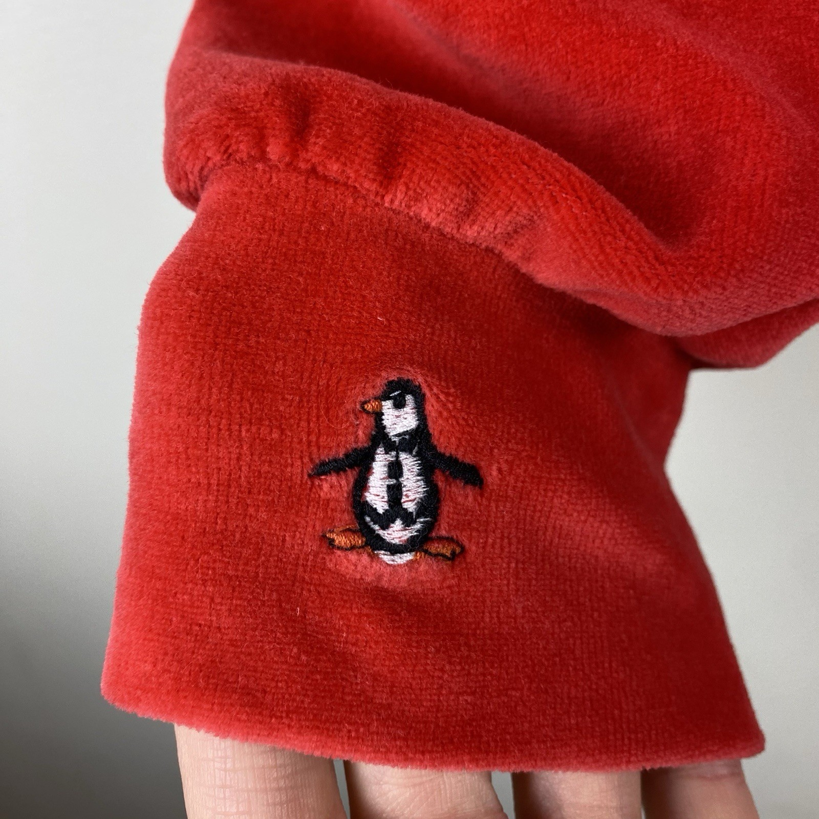 Vintage 1980s Grand Slam Munsingwear Penguin Red V-Neck Velour Top Size M Golf