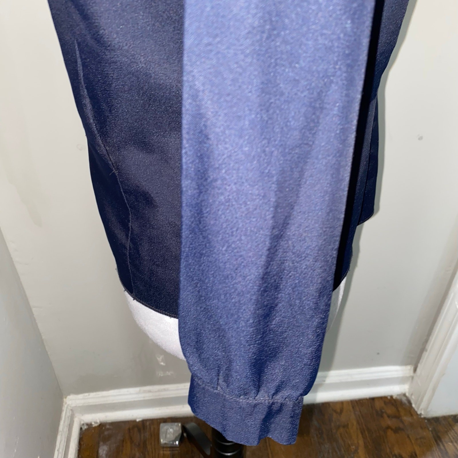 Vintage Navy Blue Fitted Blouse 3/4 Sleeves Pussy Bow 1960-70s Retro Button Down