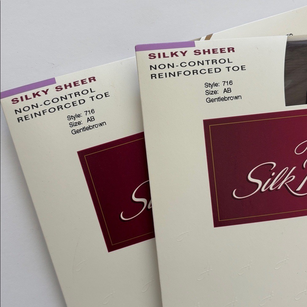 Vintage 2 Hanes Silk Reflections NC Reinforced Toe Pantyhose AB Gentlebrown 716