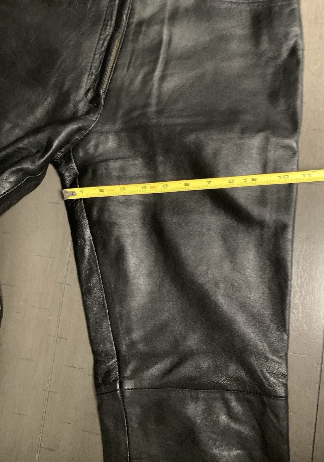 B1 Y2K CANDA C&A BLACK SOFT LEATHER PANTS SZ 4 RAW HEM BOOTCUT MOTORCYCLE 24×31”