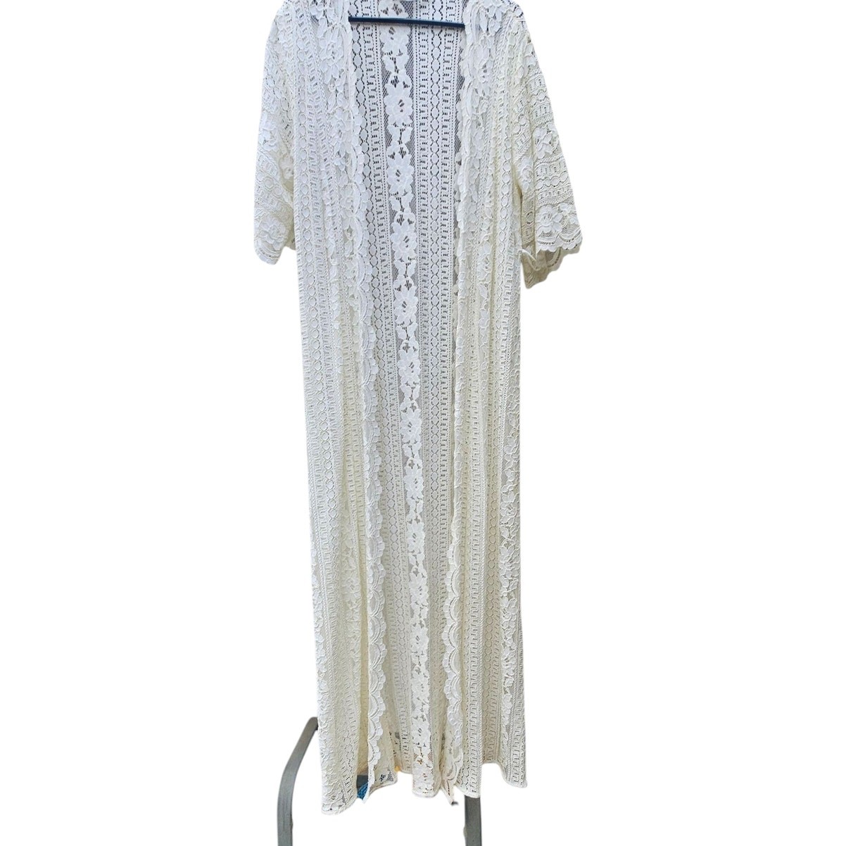 Le Rose Creme Women Vintage Lace Robe Size Small Medium