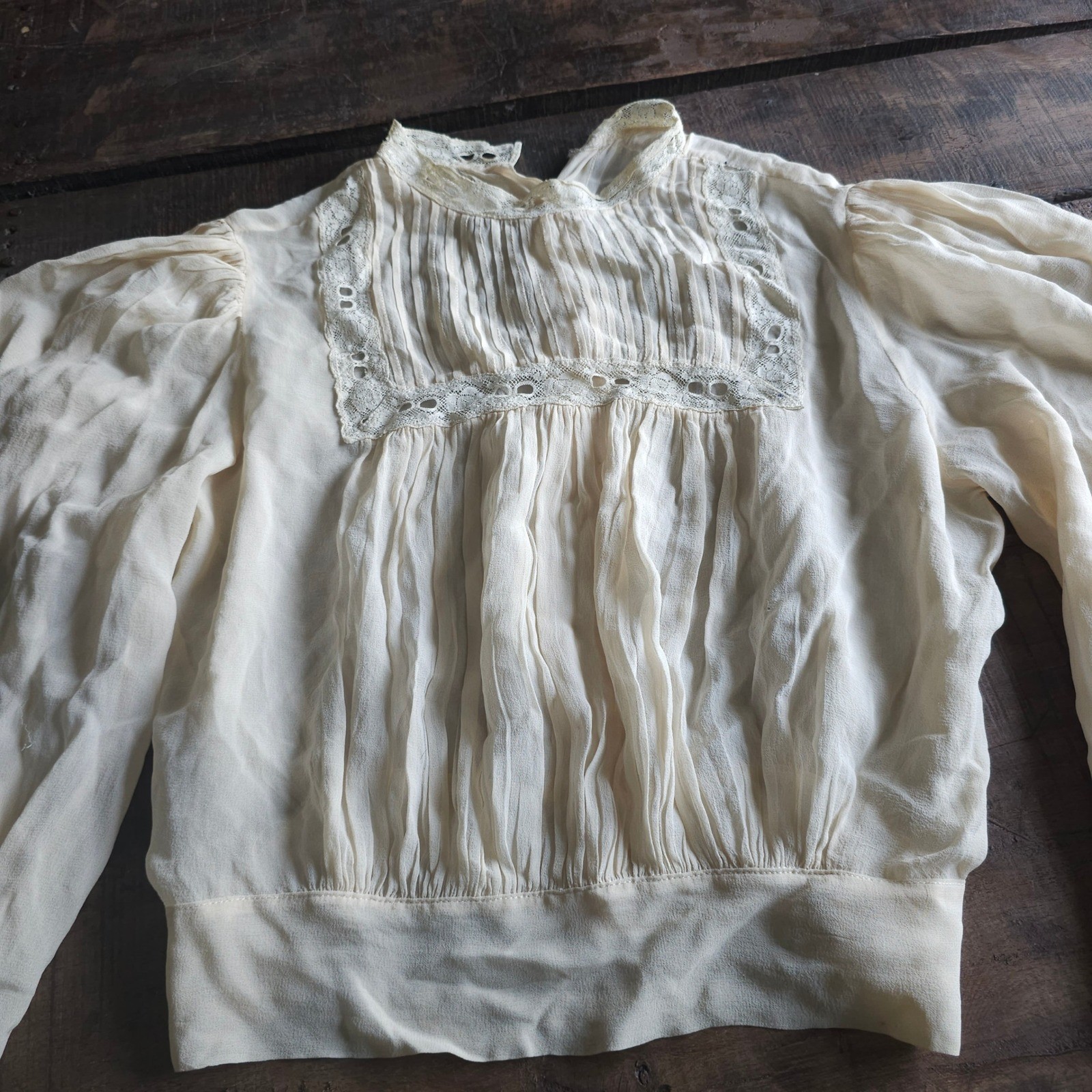 Antique Edwardian Pigeon Breast Blouse Lace Trim Bishop Sleeve Cream Top AS IS