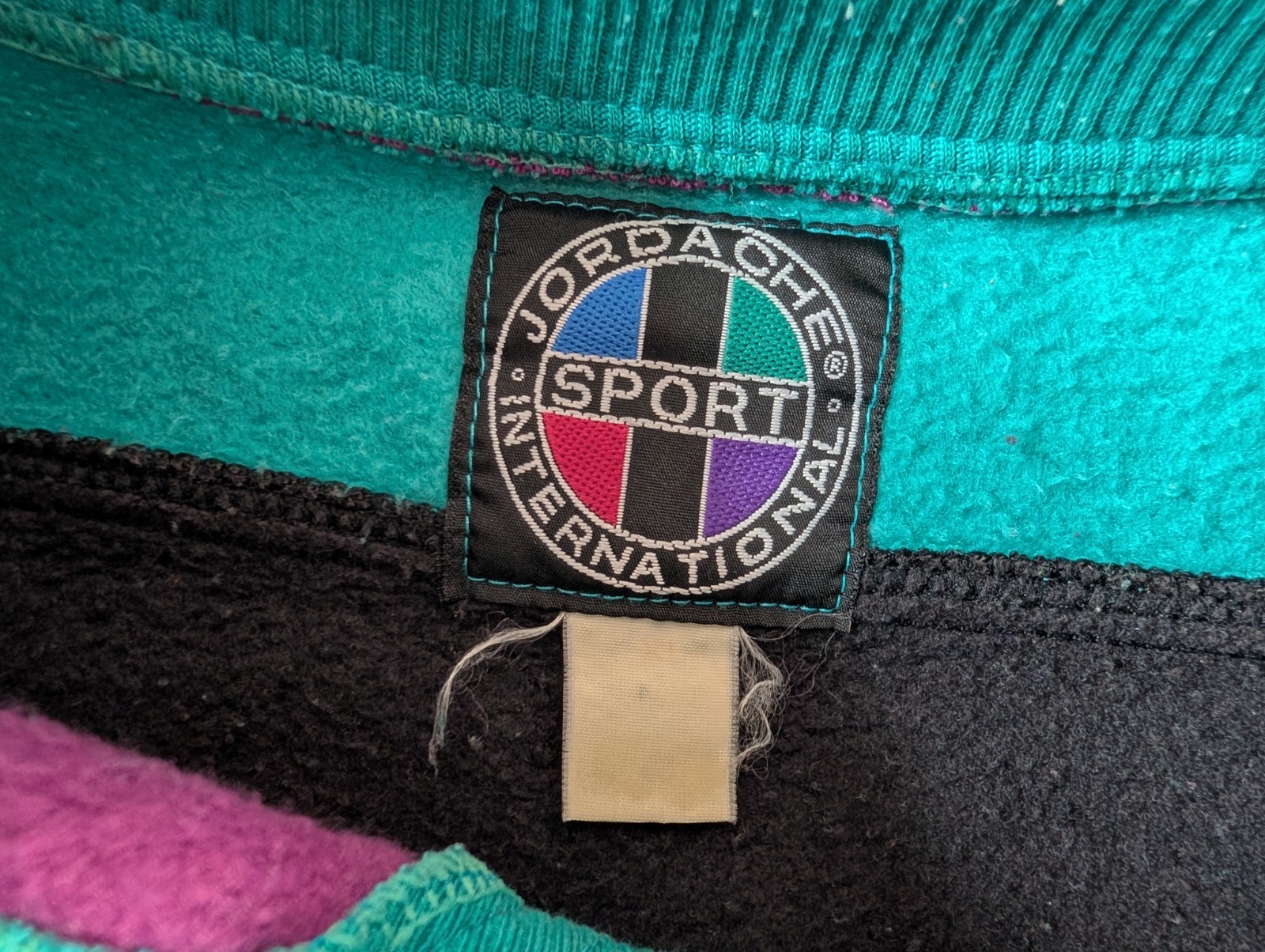 VTG Jordache International Sport Pullover Sweater Large? Black Purple Colorblock