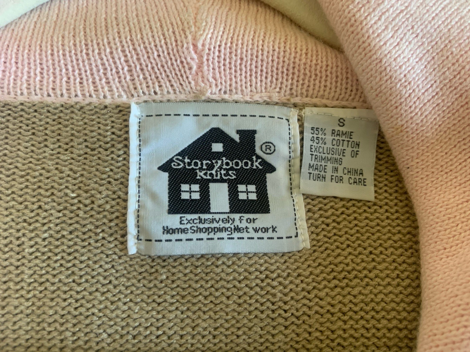 Vintage Storybook Cardigan -S