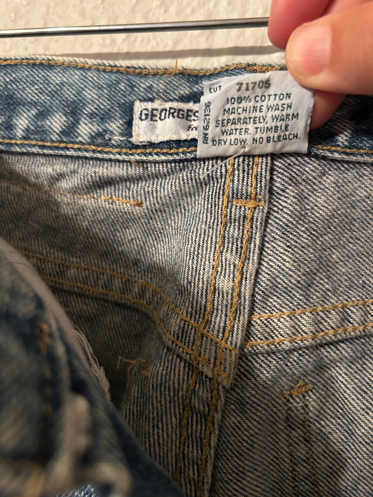Vintage Guess Size 29×32 Georges Marciano Acid Washed 10110P Tapered Mom Jeans