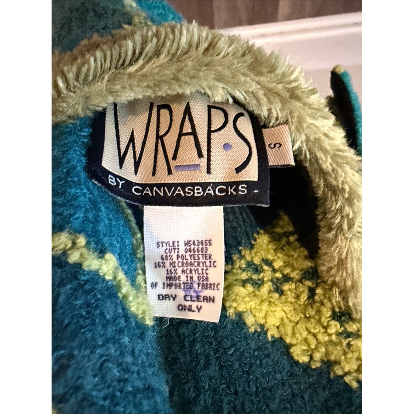 Vintage Wraps by Canvasbacks Artsy Abstract Vest Teal Green Boho Art to Wear