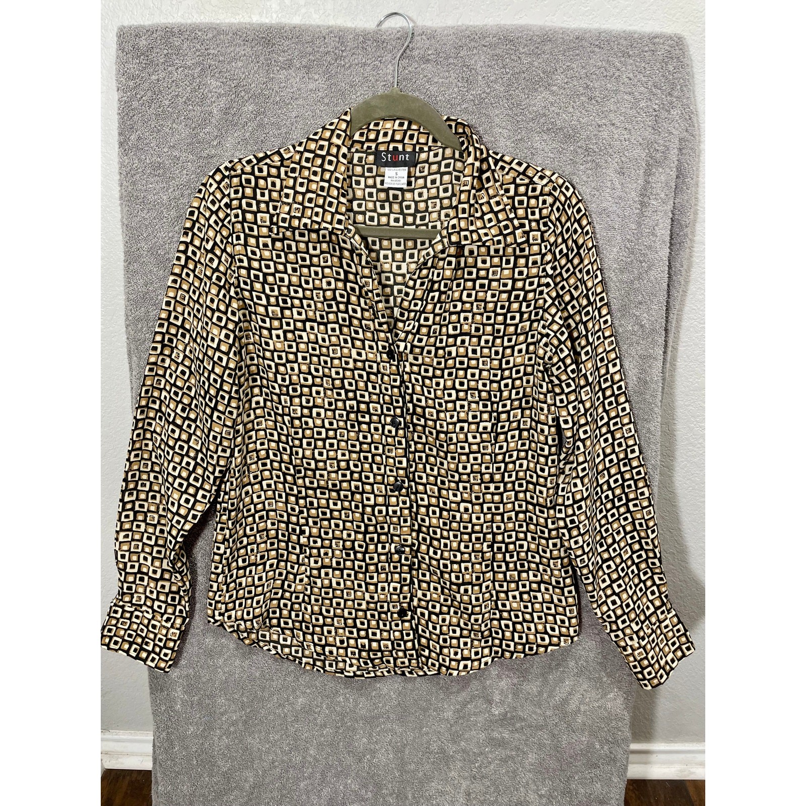 Vintage 90s Y2K Button down Collared LS Top Geometric Print Women’s Size Small
