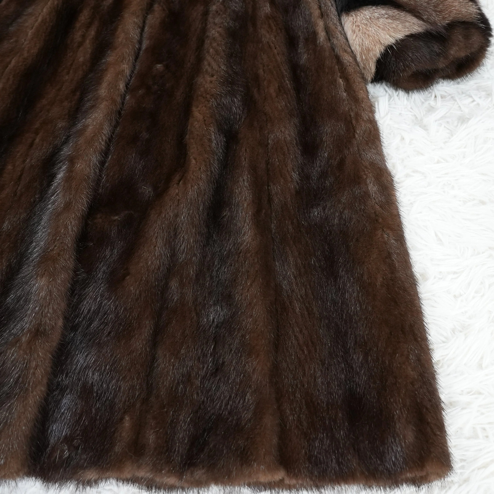 Demi Buff SAGA Mink and Silver Fox Fur arm Long Coat – Genuine Vintage Fur Fr…