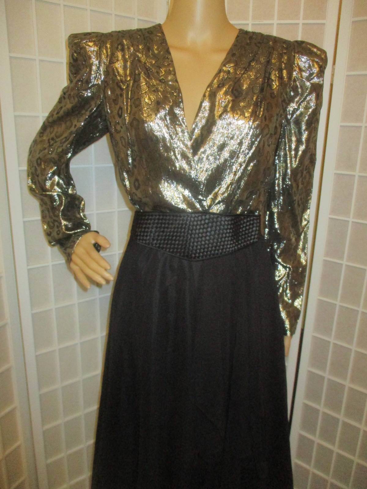 Cachet by Bari Protas vintage metallic/chiffon party dress
