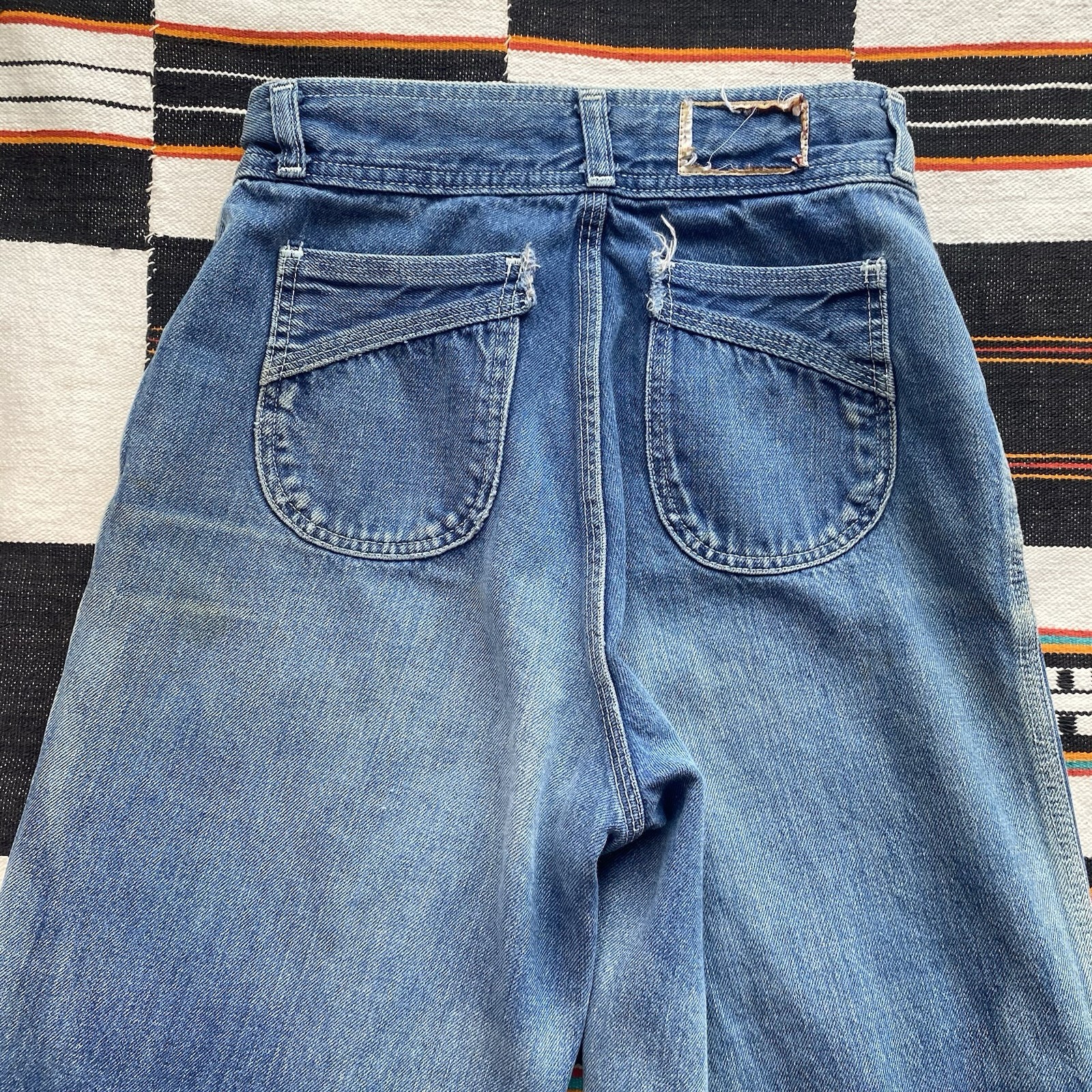 Vintage 70’s Levi’s Bell Bottom Denim Jeans. Boho. Hippie. Festival. Size 25/32.