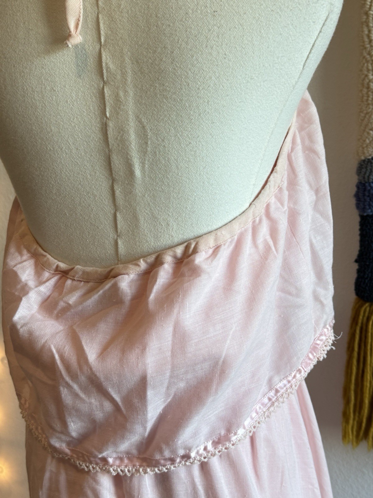 Trivia By Charm Of Hollywood Vintage Rare Pink Dress Gown Size S Maxi Ruffles