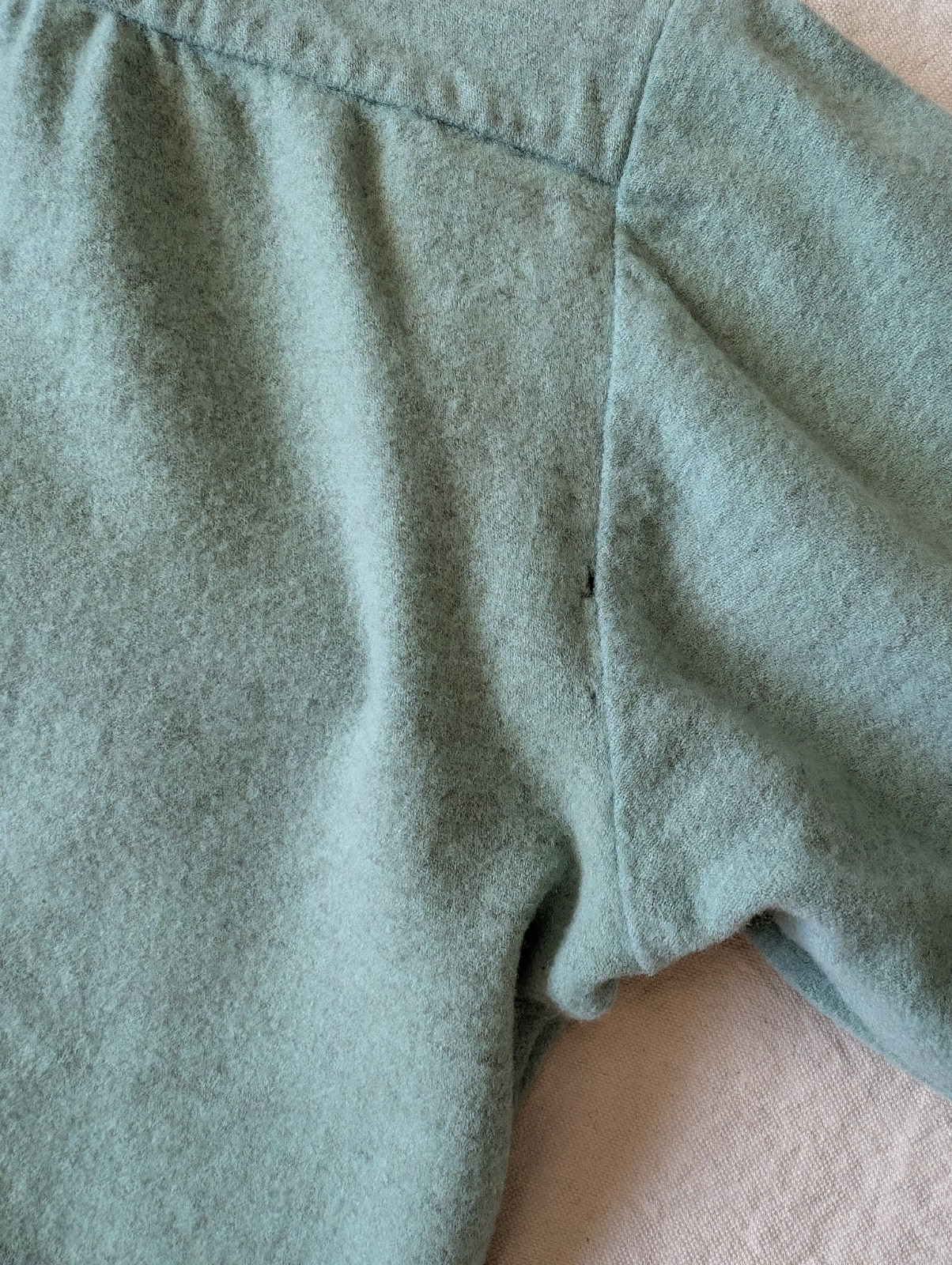 Vintage 50s 60s Handmade Wool Knit Seafoam Green Loop Collar Women’s MD