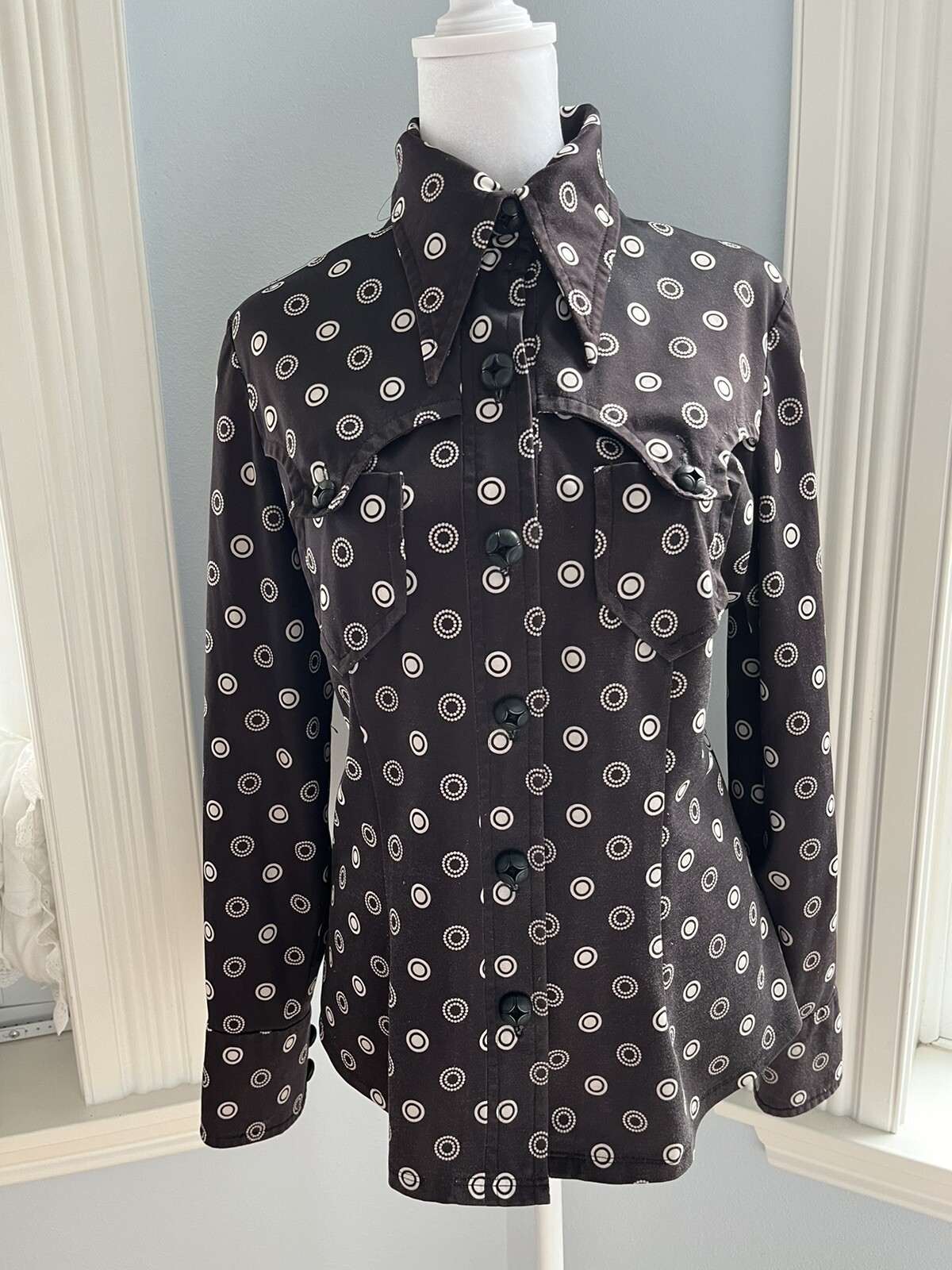 Vintage 70’s Shirt Blouse S M Brown Big Pointy Collar Knit Great Design Cut
