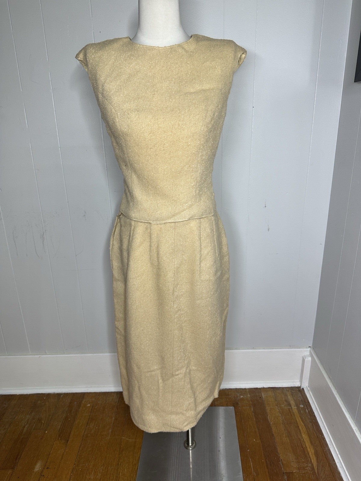 Vintage 1950s Nubby Boucle 3 Piece Neutral Suit Set