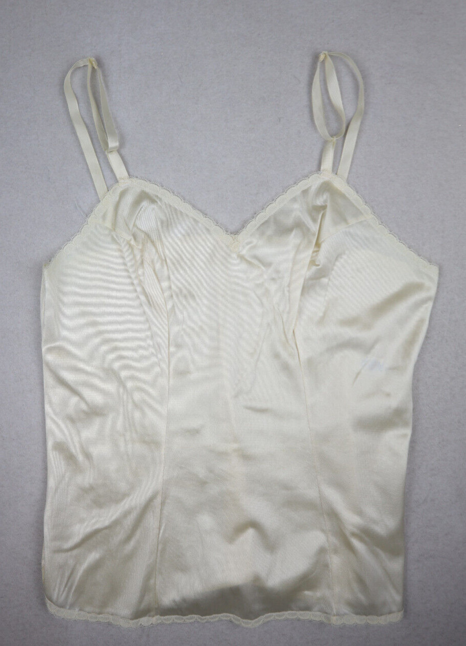 Vintage WOmen’s Camisole Slip Top Size 34 Cream Yellow