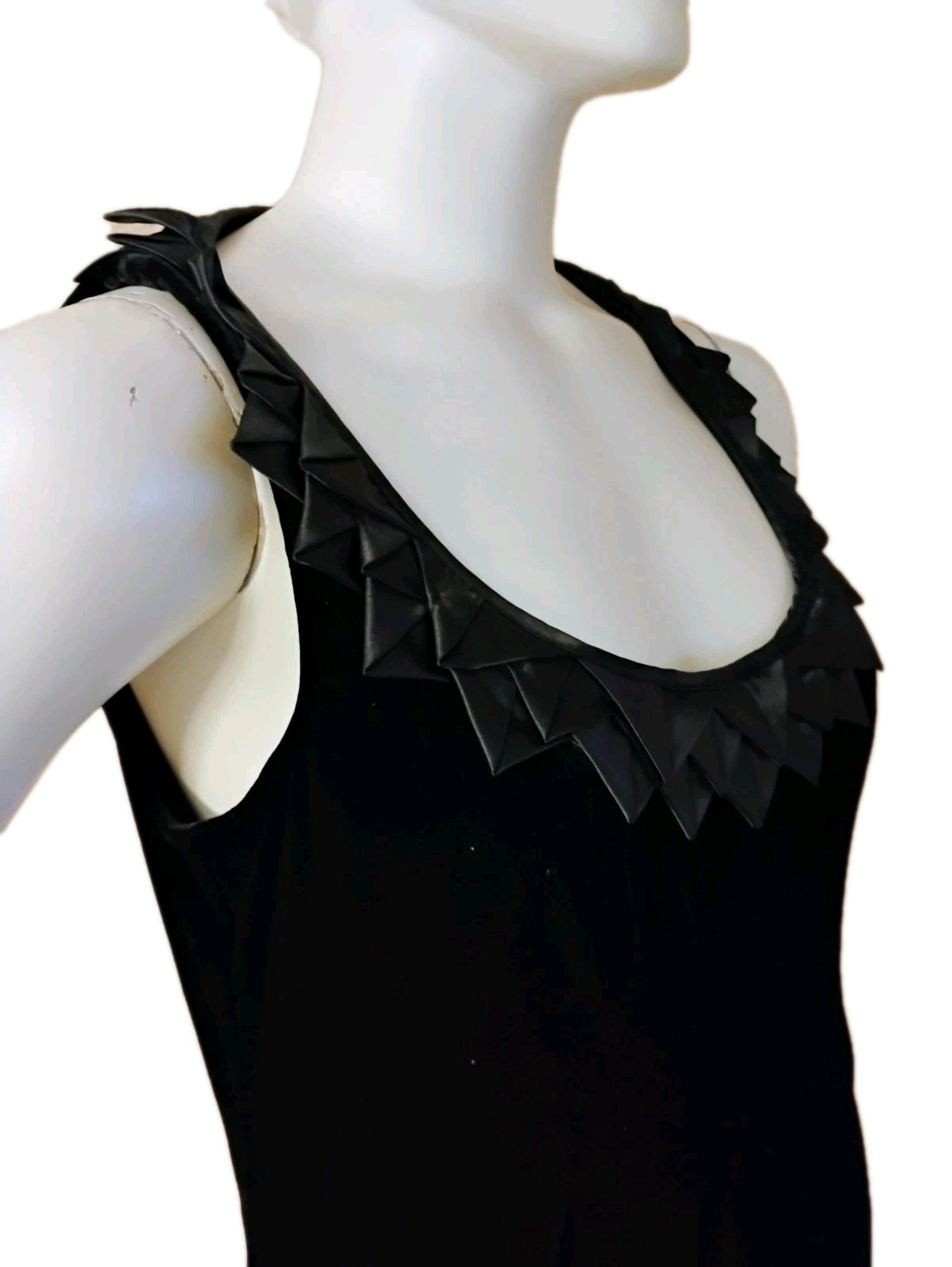 NWT 90’s „Essentials by ABS” Velvet with Geometric Satin Petal Trim Dress 8 $328