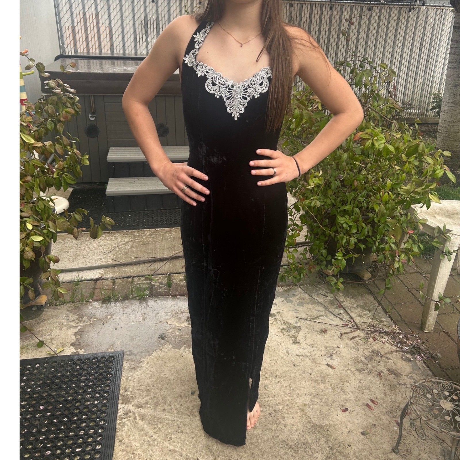 Y2K L.A. Glo Vintage Black Velvet Halter Gown Lace Neckline Slit Prom Dress 7/8