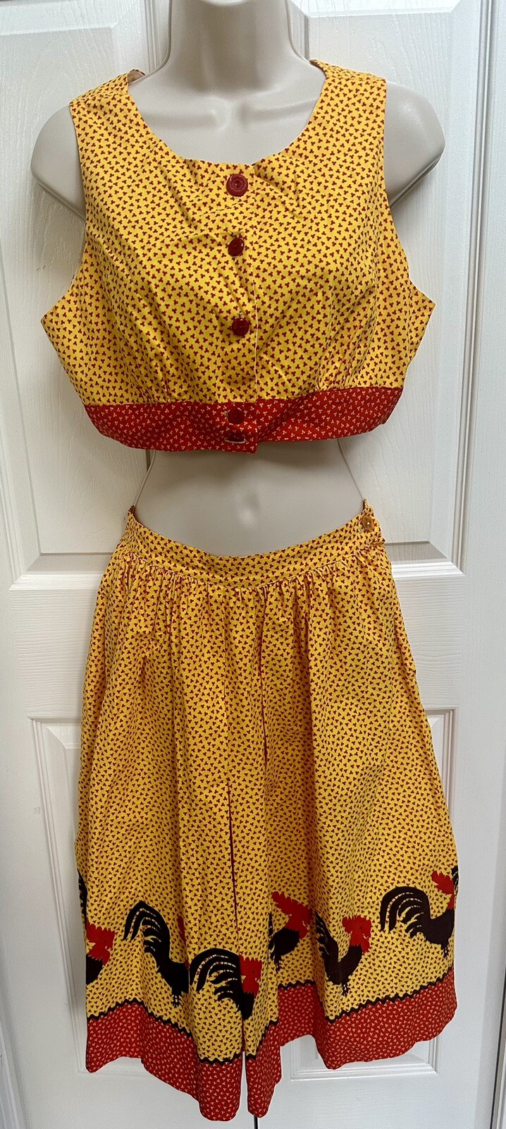Vintage Lazy U 1950s SZ S Novelty Retro Culotte Set PRISTINE Condition Roosters