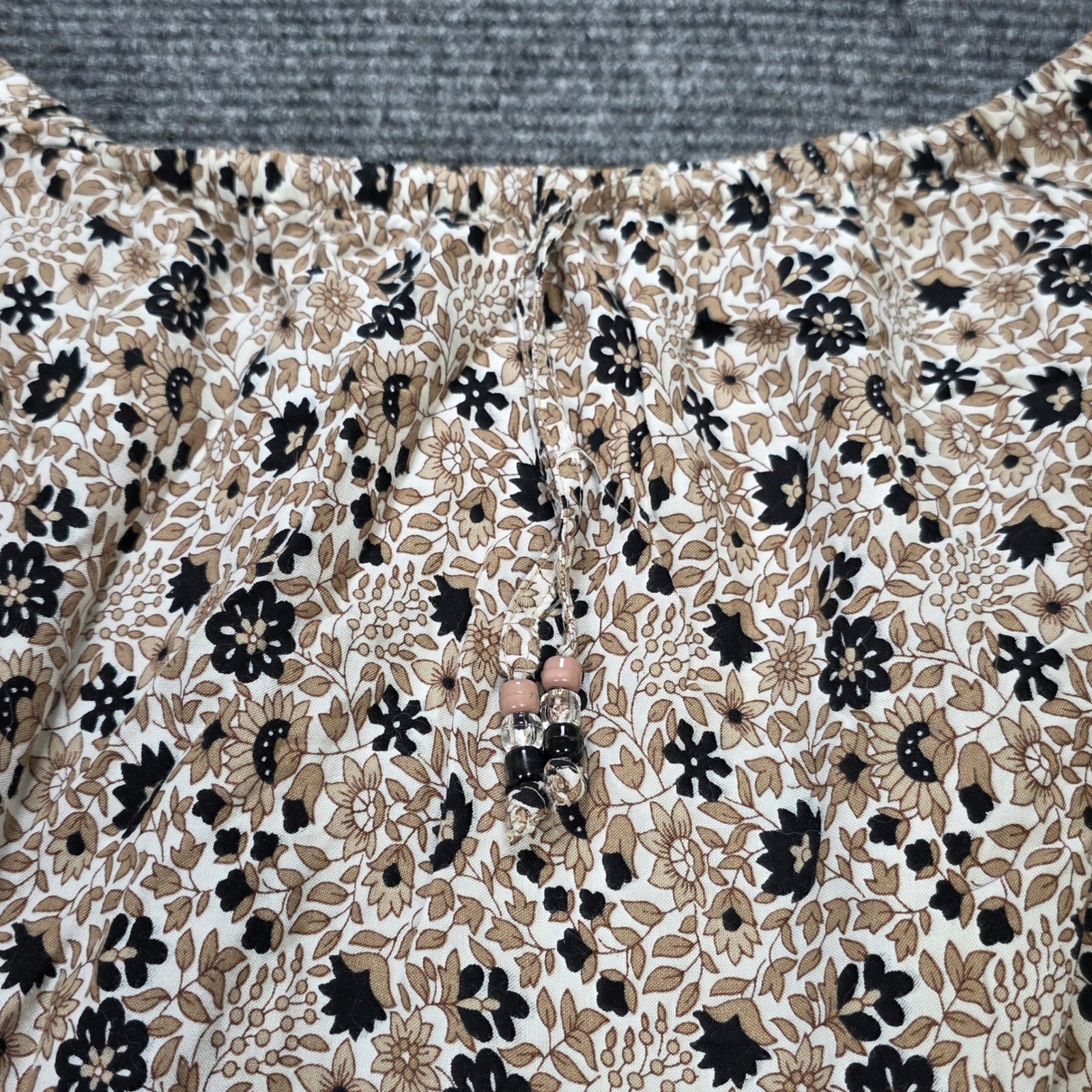 Vintage White Stag Tiered Tea Skirt Women’s Size M 8/10 Tan Khaki Floral Paisley