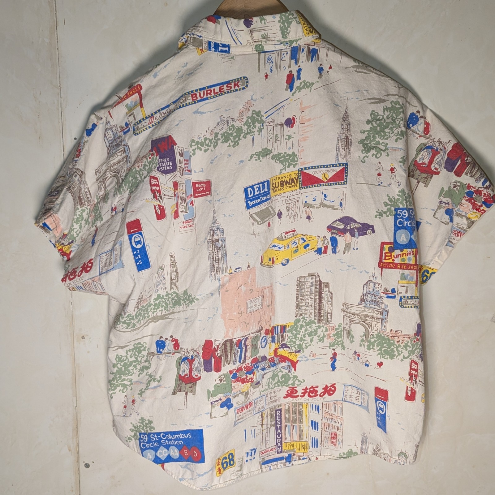 Vtg 1980s Carlyle Shirtmakers Cities World Graphic Button up Shirt Womens Sz 11
