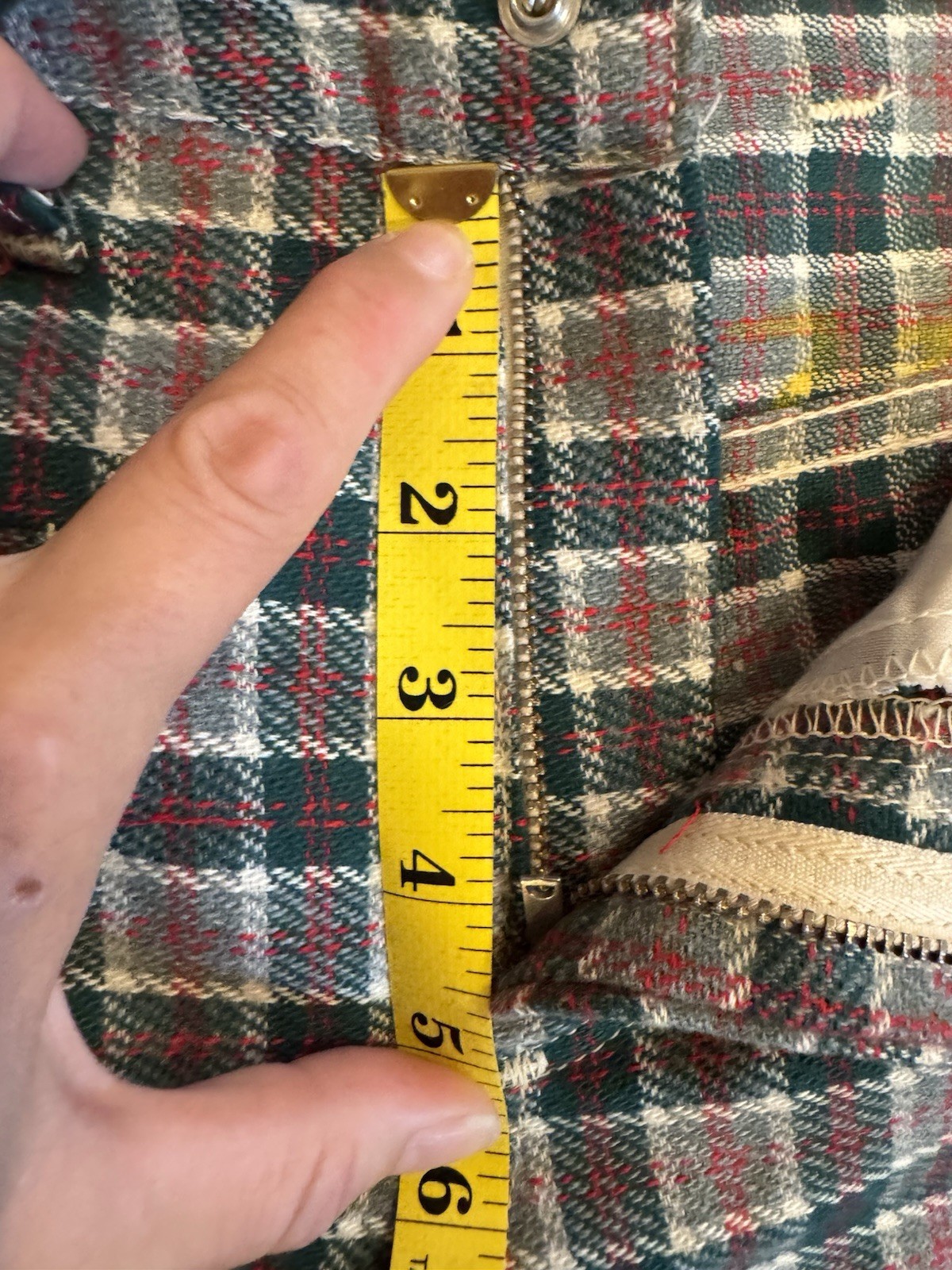 Vtg 1970s Maverick Plaid Pants XS 24×31 Green Red Checkered Bell Bottoms EUC