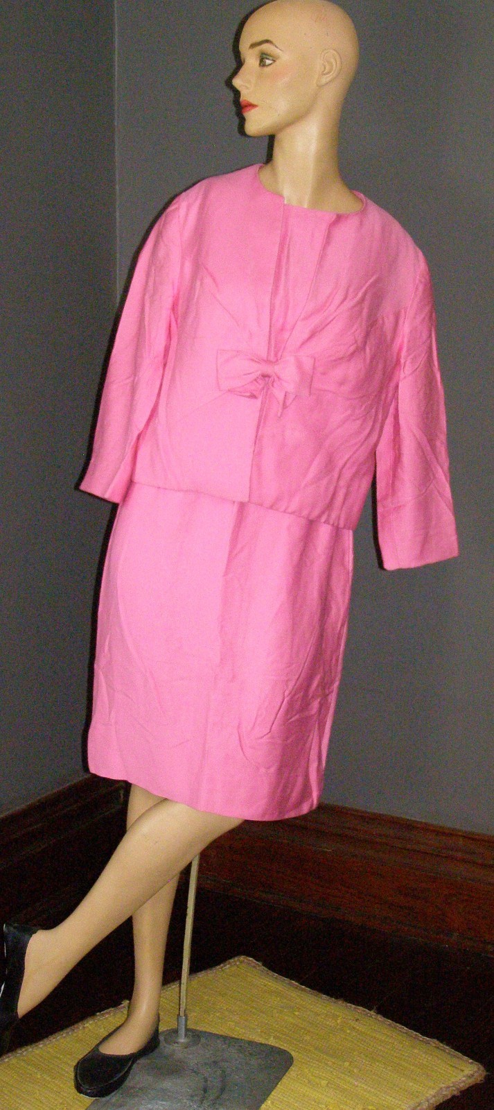 Vintage 60’s hot pink MARDI GRAS sheath dress L XL bow jacket suit dress MOD
