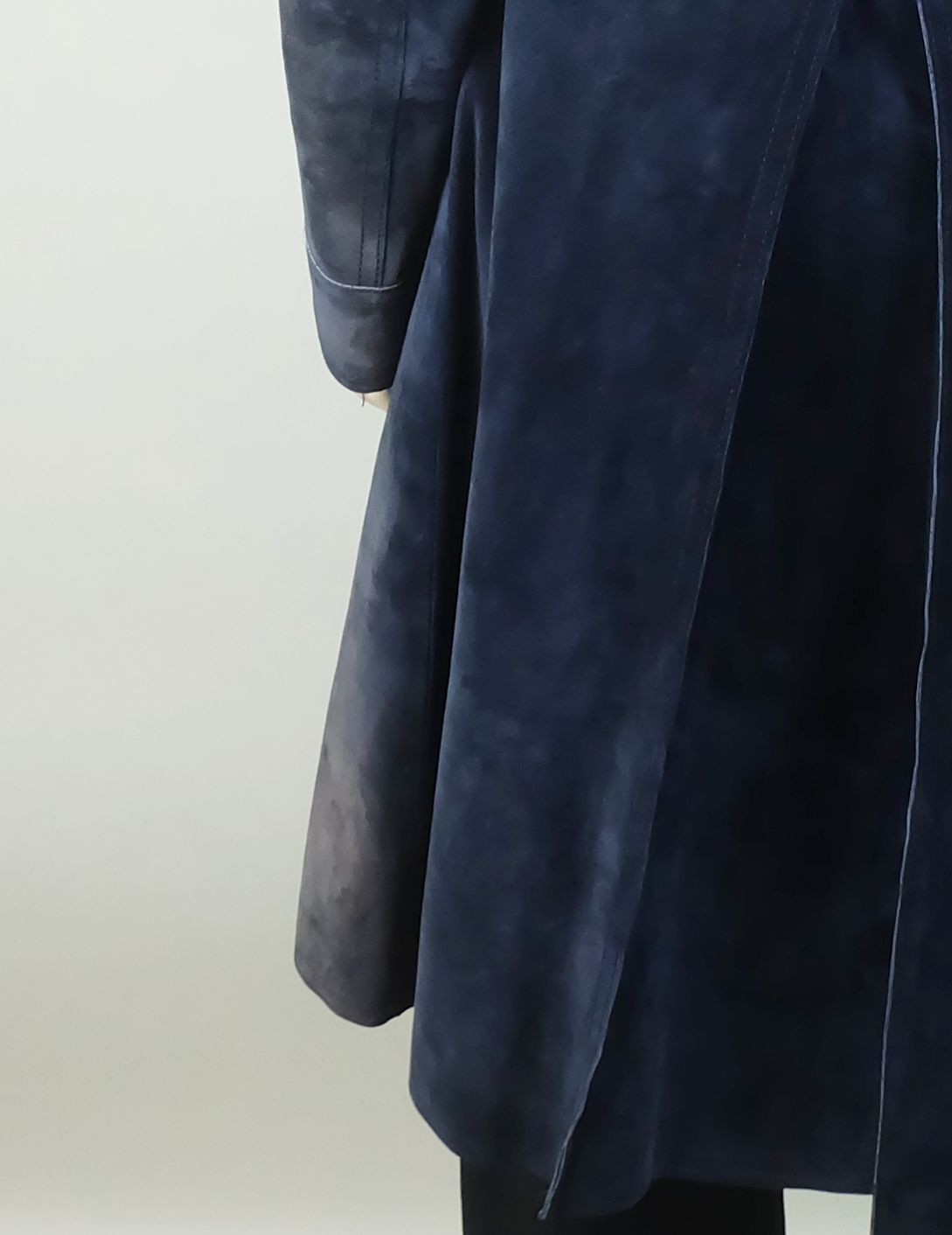 1970s Blue Suede Coat Size 38 True Vintage