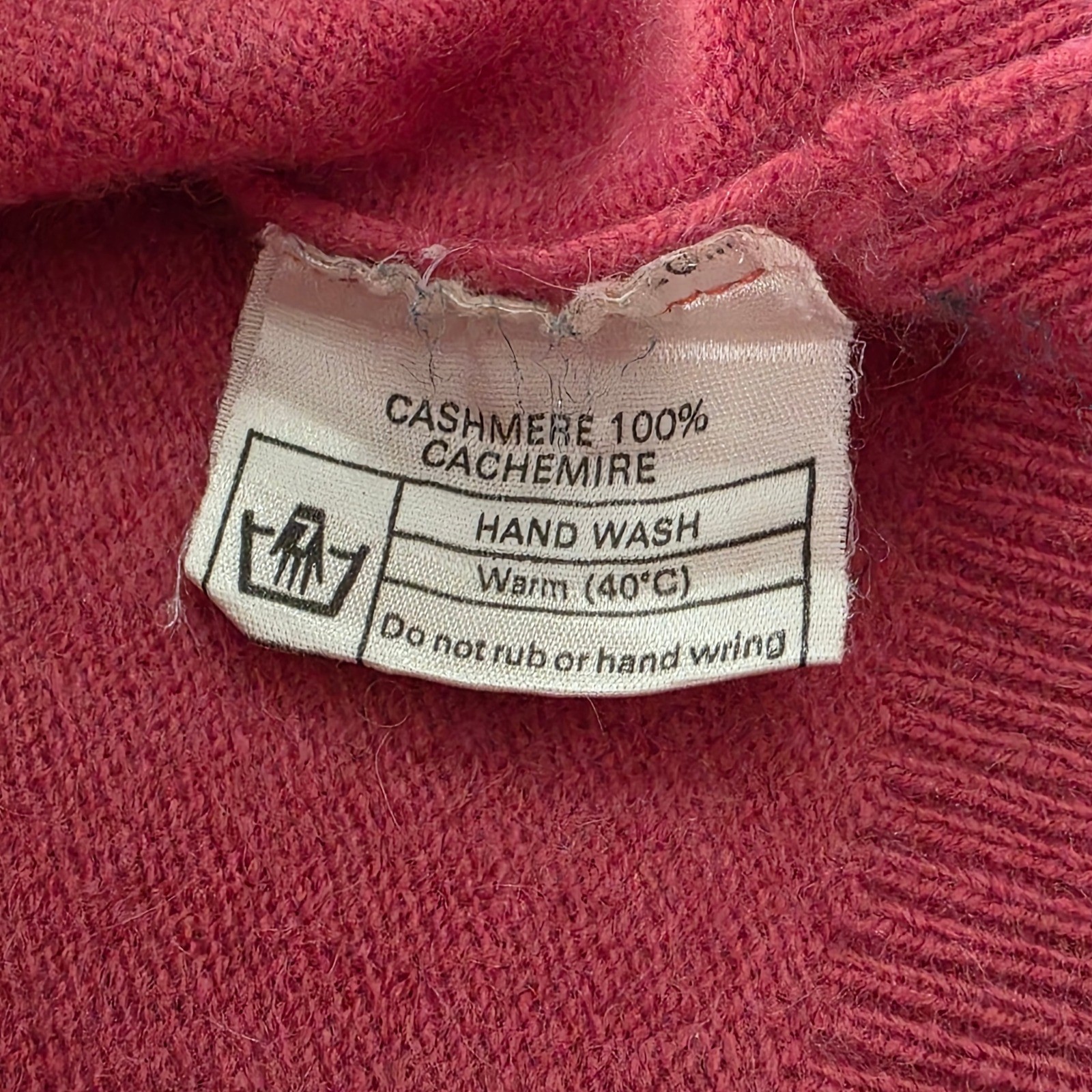 Jaeger Sweater 100% Cashmere Mock Neck Back Zip Pink Size 38/97cm 70s Luxury