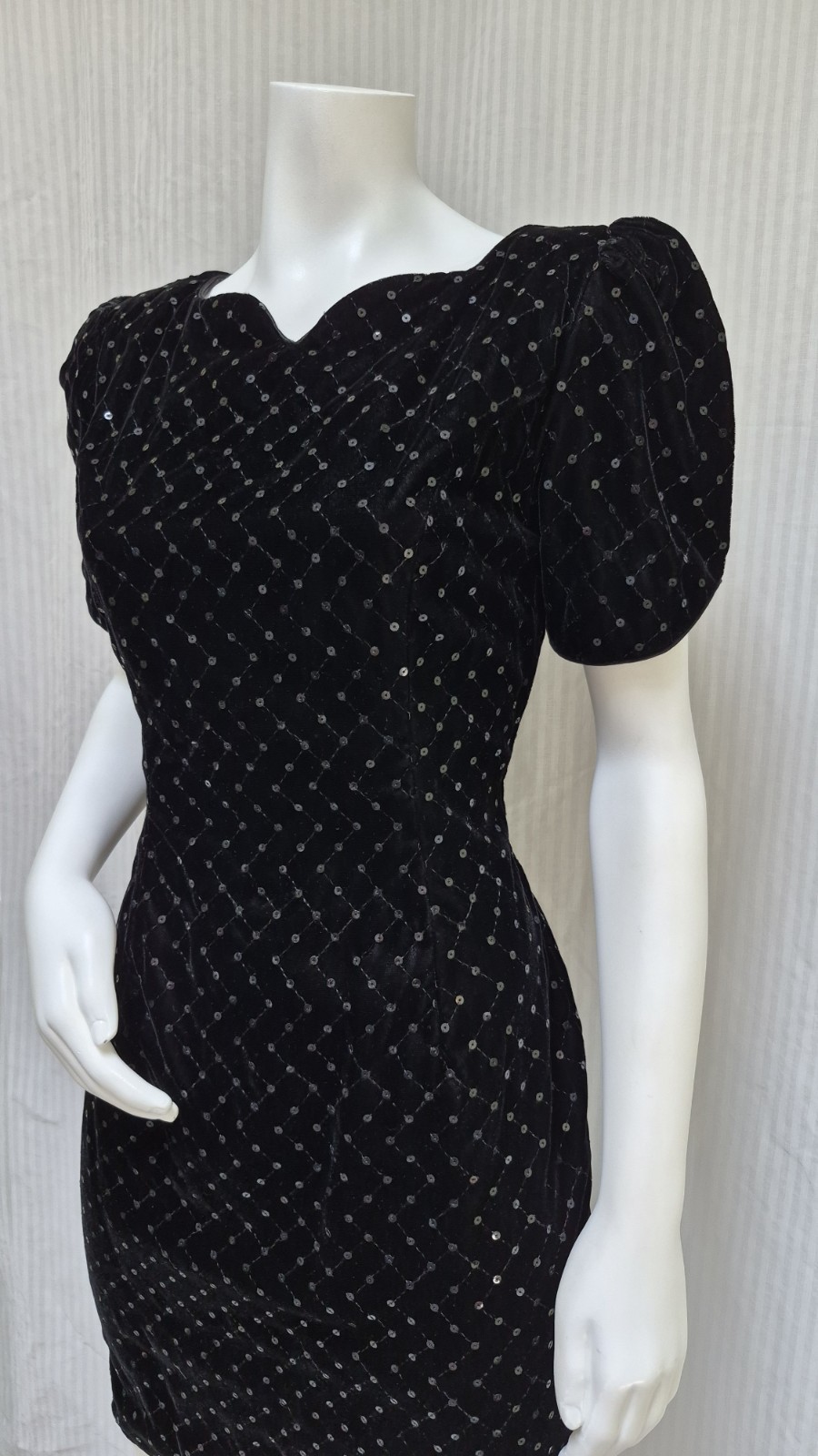 VTG SCOTT MCCLINTOCK Black Sequin „Working Girl” Dress – Talbots – Size M