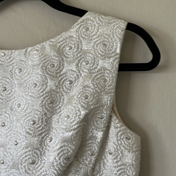 Vintage 1960’s Elinor Gay Lamé Silver / White Dress