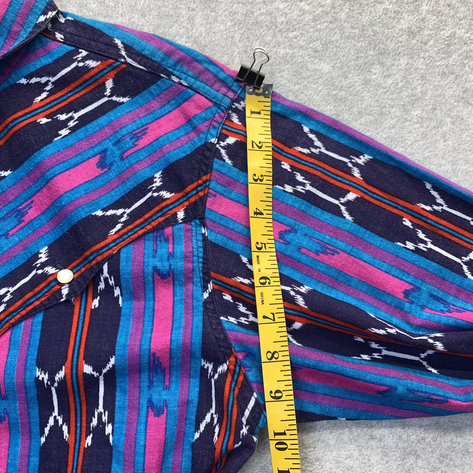 VTG Rodeo Western Wear Women’s Multicolor Cropped Long Sleeve Western Top Sz L
