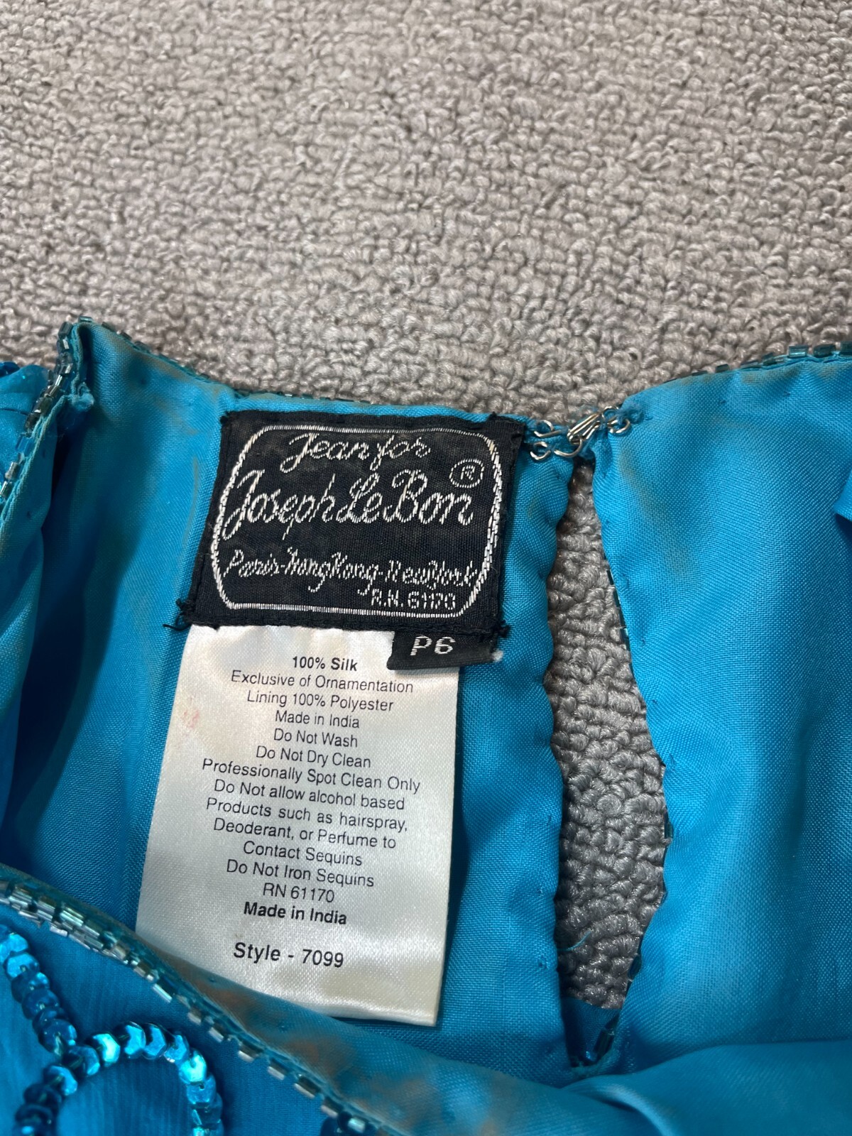 Jean for Joseph Le Bon Blouse Womens Size 6 Petite 6 P Blue Beaded Swirl Pattern