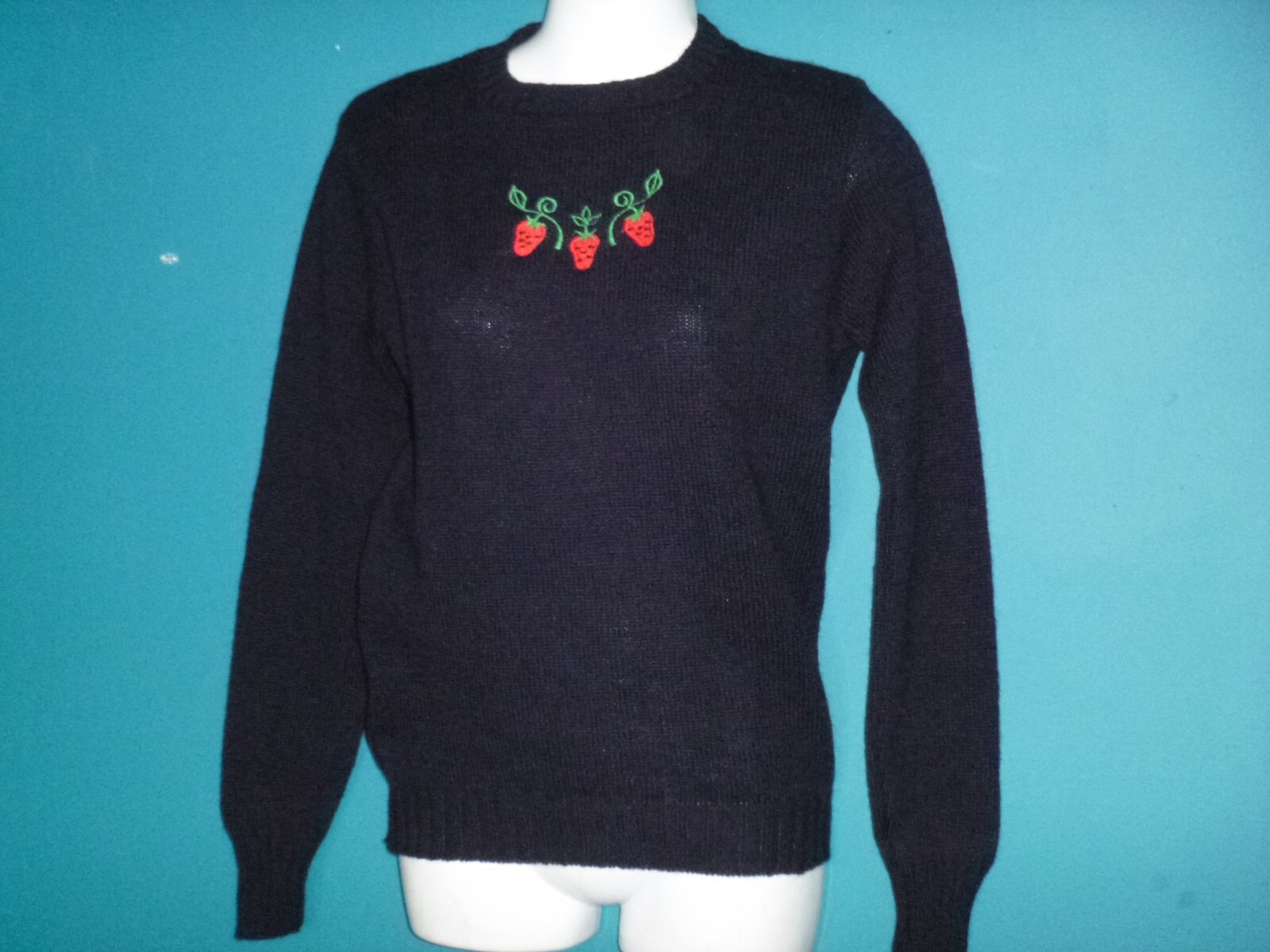 NWT NOS Vtg 60s Scotch Nap Sweater Navy Blue Embroidered Strawberries Sz S/M