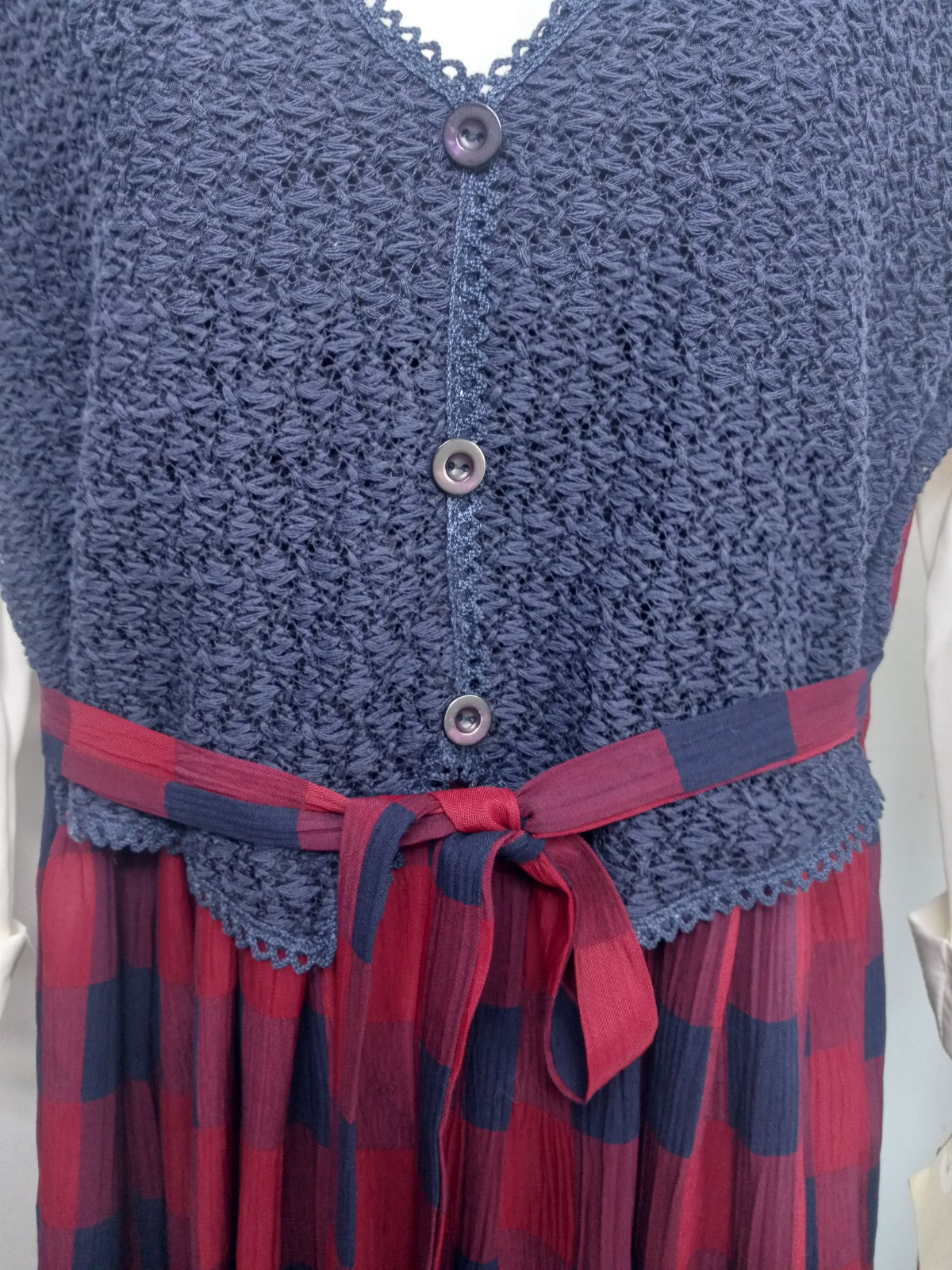 Allison-Che Dress Sz 8 Vintage Blue/Red Checked w/Navy Blue Vest School Teacher