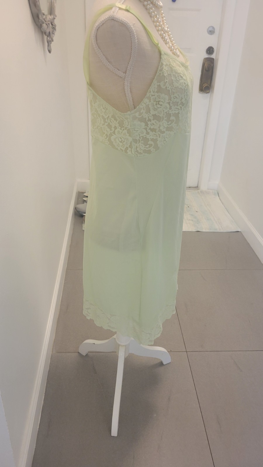 Monsanto Slip Dress L38 Lace Trim Green Nylon Satin Short Ajust.straps U.SA Vtg