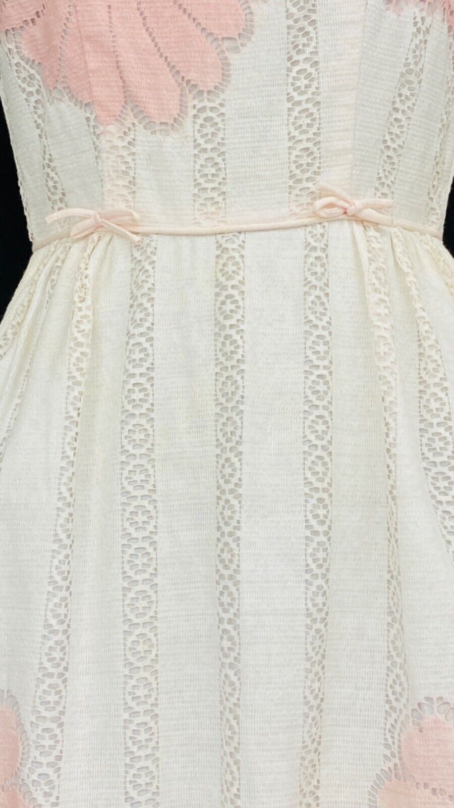Vintage 1950s white pink floral lace shift dress, sleeveless pin-up XS XXS girls