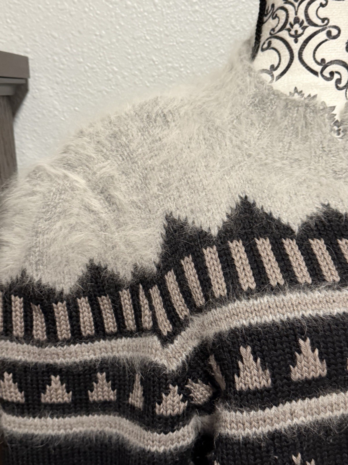 Vintage 80’s Top Notch Chunky Knit Wool Sweater Angora Trim Mock USA L