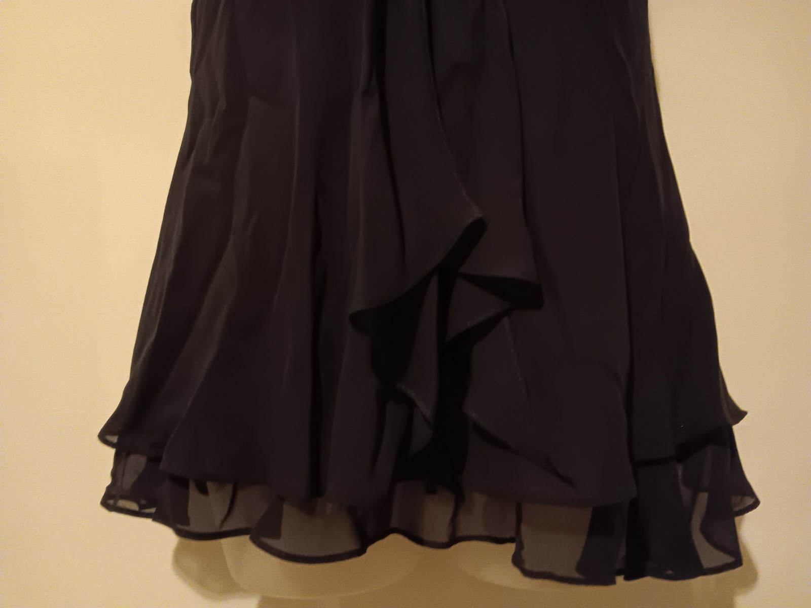 Vintage Onyx Nite Top Black Chiffon Layers Rhinestone Brooch Small EUC Vamp Glam