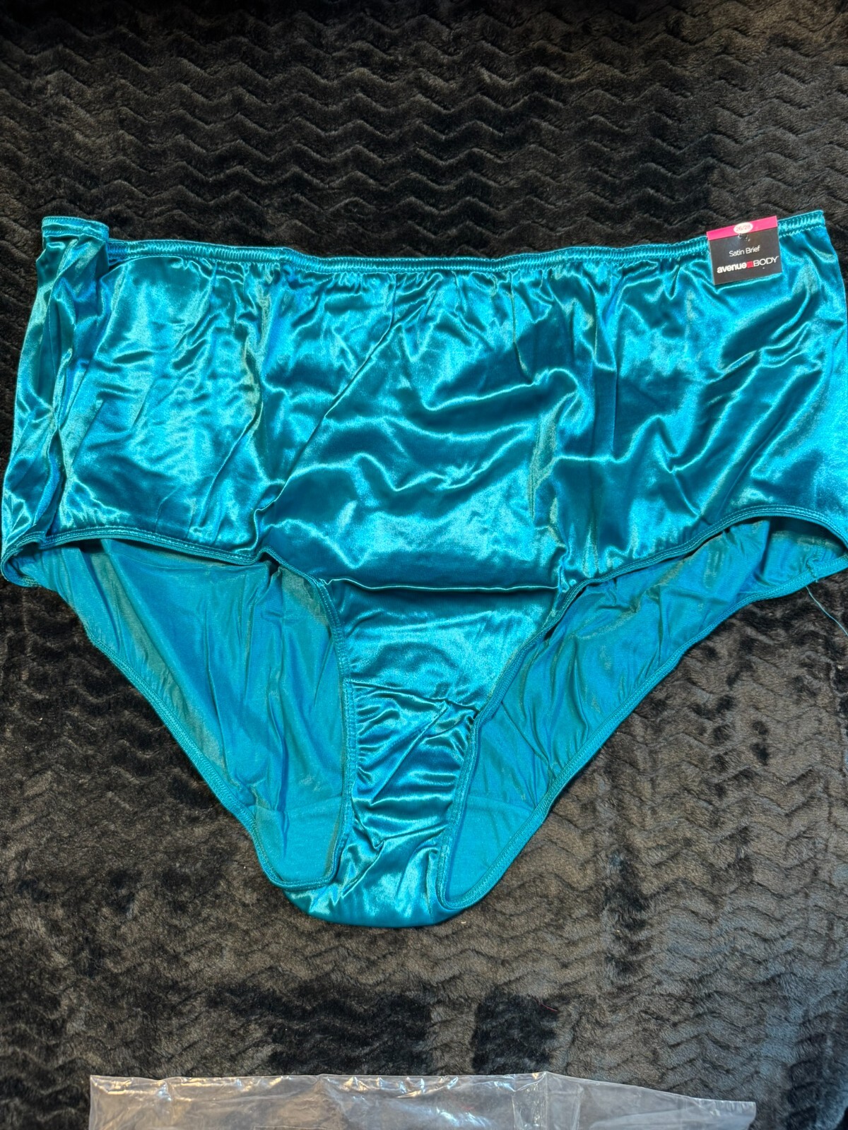 NWT VINTAGE AVENUE BODY 26/28 3XL/4XL SATIN NYLON SECOND SKIN SECRET TEAL