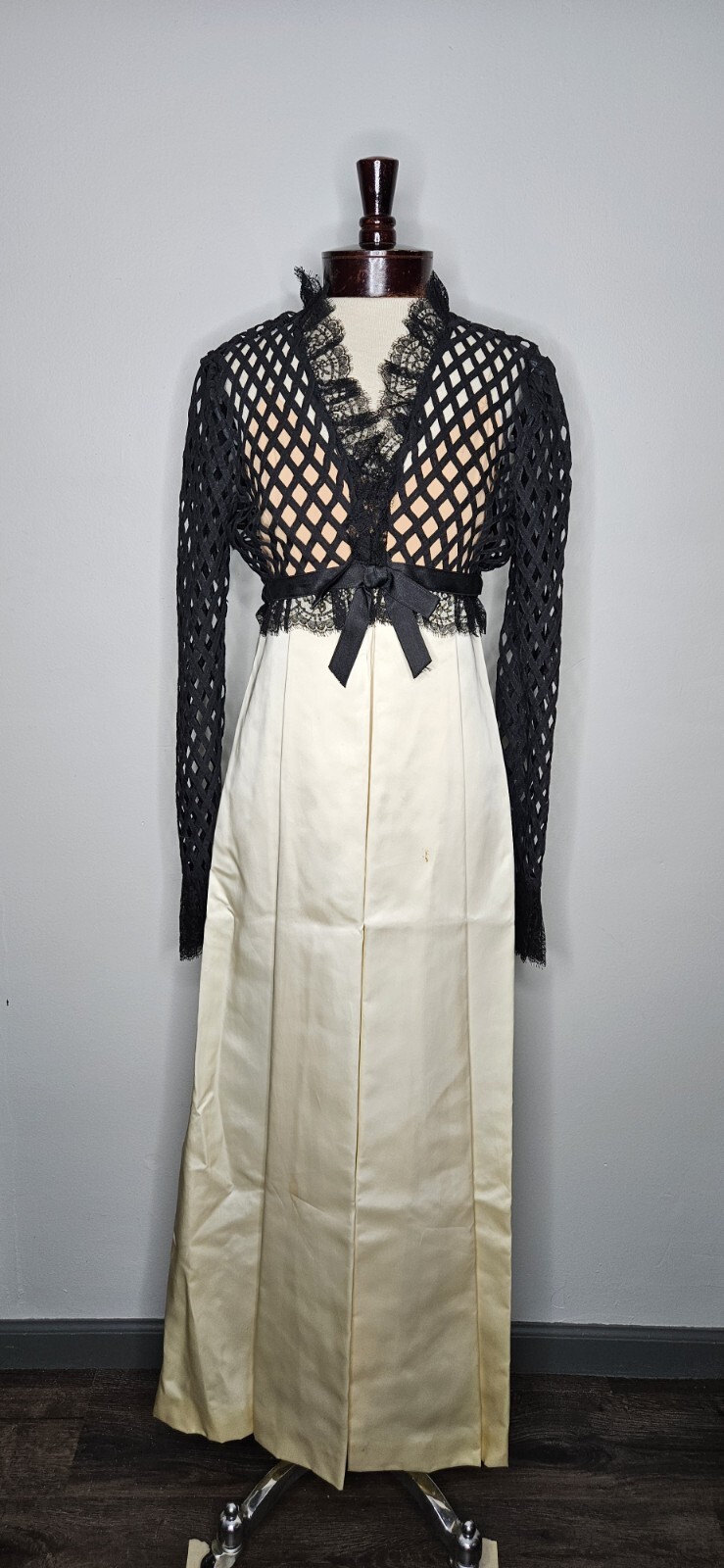 VTG 1970s Harmony St Amour Black Rayon Illusion Bodice Cream Satin Maxi Gown